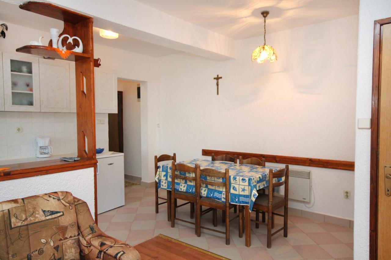 Apartments With A Parking Space Kampor, Rab - 5029 Zewnętrze zdjęcie