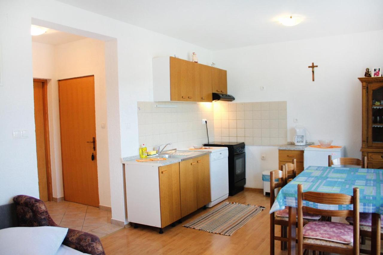 Apartments With A Parking Space Kampor, Rab - 5029 Zewnętrze zdjęcie
