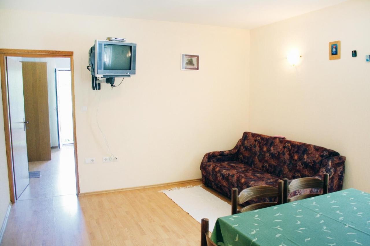 Apartments With A Parking Space Kampor, Rab - 5029 Zewnętrze zdjęcie
