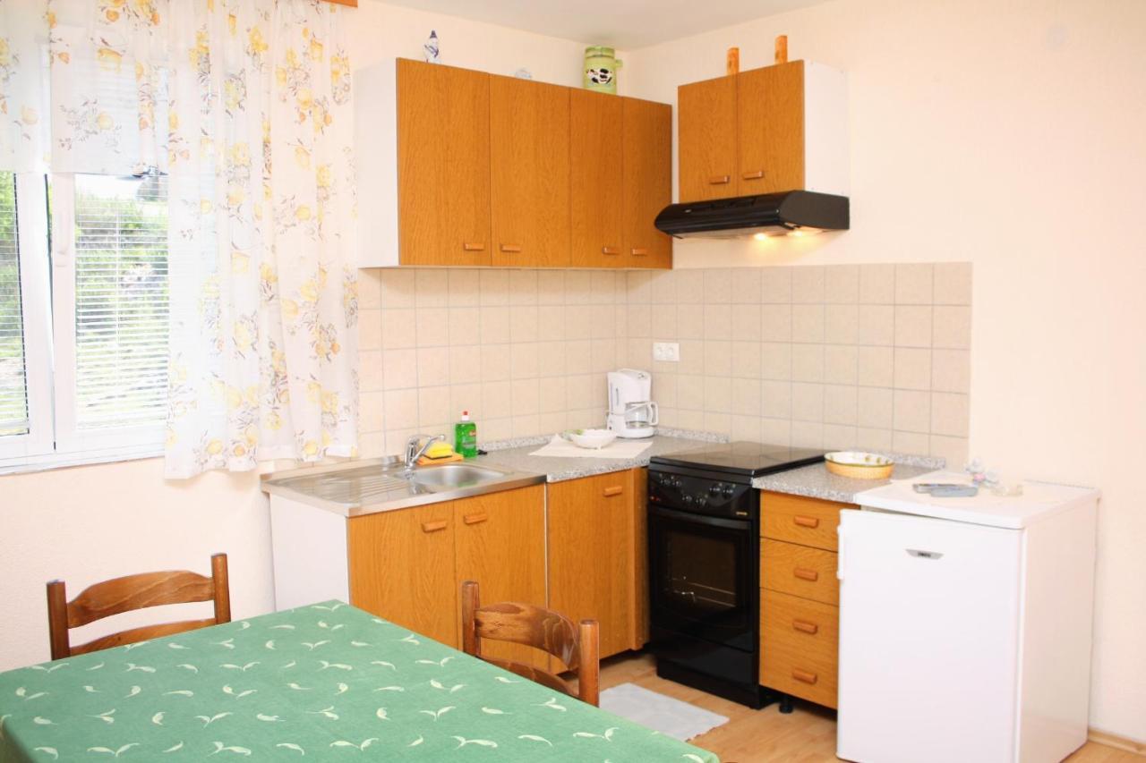 Apartments With A Parking Space Kampor, Rab - 5029 Zewnętrze zdjęcie