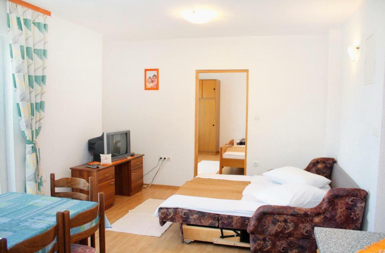 Apartments With A Parking Space Kampor, Rab - 5029 Zewnętrze zdjęcie